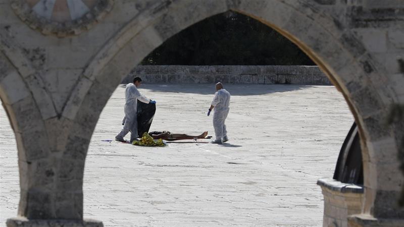 Tiga warga Palestina tewas ditembak polisi Israel di halaman masjid Al Aqsa . (Foto: Reuters/Al Jazeera)