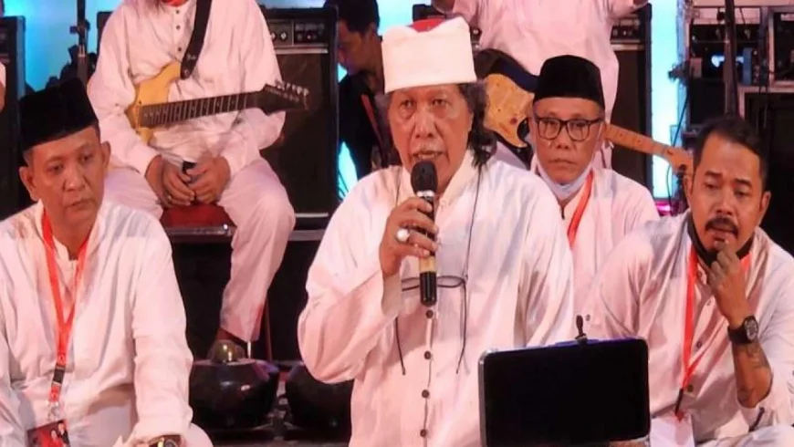 Budayawan Muhammad Ainun Nadjib atau Cak Nun.