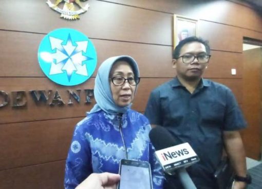 Proses mediasi tersebut dipimpin Ketua Komisi Pengaduan dan Penegakan Etika Dewan Pers, Yadi Hendriana didampingi Ketua Dewan Pers Ninik Rahayu.