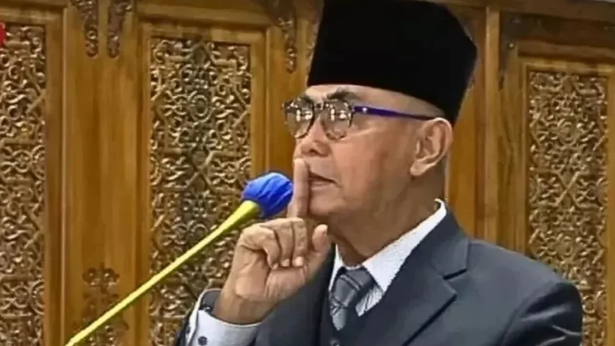 Panji Gumilang.