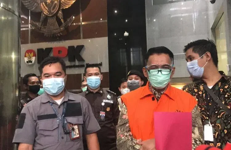 Jaksa meyakini Angin Prayitno bersalah menerima gratifikasi Rp29,5 miliar dan melakukan tindak pidana pencucian uang (TPPU) senilai Rp 44 miliar.