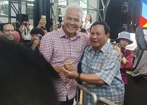 Bakal calon presiden Prabowo Subianto dan Ganjar Pranowo.