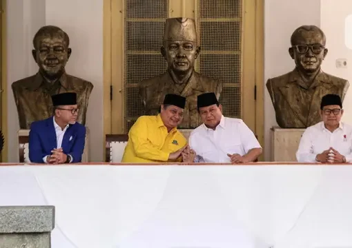 Partai Amanat Nasional (PAN), Partai Golongan Karya (Golkar) dan Partai Kebangkitan Bangsa (PKB) resmi memberikan dukungannya terhadap bakal calon presiden (Bacapres) Prabowo Subianto.