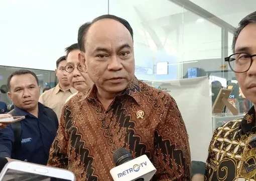 Menteri Komunikasi dan Informatika Budi Arie Setiadi di Pos Bloc Jakarta, Rabu (23/8/2023). Arie mengatakan Kompinfo terus memutuskan akses aplikasi pinjol ilegal dan investasi bodong.