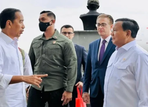 Presiden Jokowi dan Menhan Prabowo Subianto.