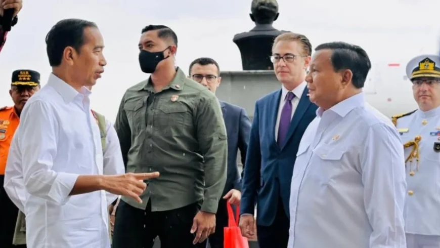 Presiden Jokowi dan Menhan Prabowo Subianto.