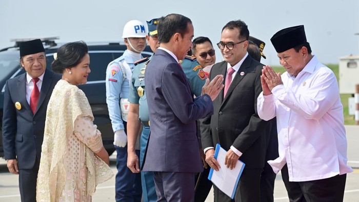 Presiden Jokowi Bertolak ke India Hadiri KTT G20, Menhan Prabowo-Kapolri Lepas Keberangkatan.