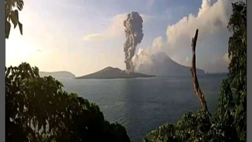 Gunung Anak Krakatau.