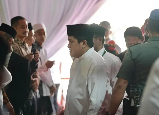 Menteri Badan Usaha Milik Negara (BUMN) Erick Thohir saat Musyawarah Nasional Alim Ulama dan Konferensi Besar Nahdlatul Ulama (Munas dan Konbes NU) 2023 di Pondok Pedantren Al Hamid, Cilangkap, Jakarta Timur, Senin (18/9/2023).