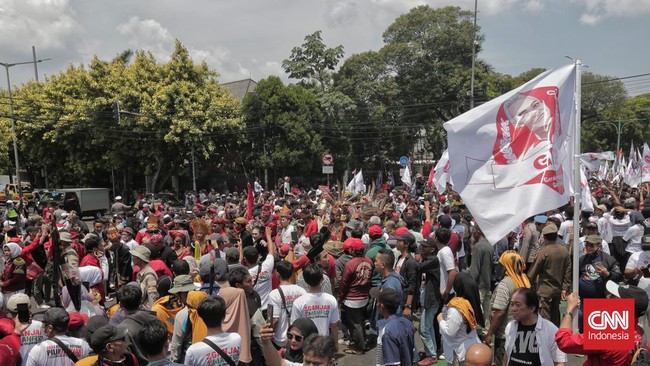 Gerindra menganggap tidak ada yang istimewa dari pendaftaran Anies-Muhaimin dan Ganjar-Mahfud ke KPU,