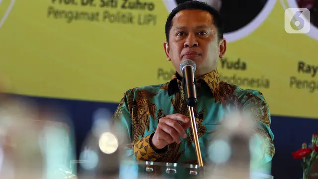 Ketua MPR Bambang Soesatyo (Bamsoet) menjadi pembicara kunci dalam acara diskusi publik yang diselenggarakan Posbakum Golkar di Jakarta, Selasa (12/11/2019). Diskusi tersebut membahas mengangkat tema 'Golkar Mencari Nakhoda Baru'.