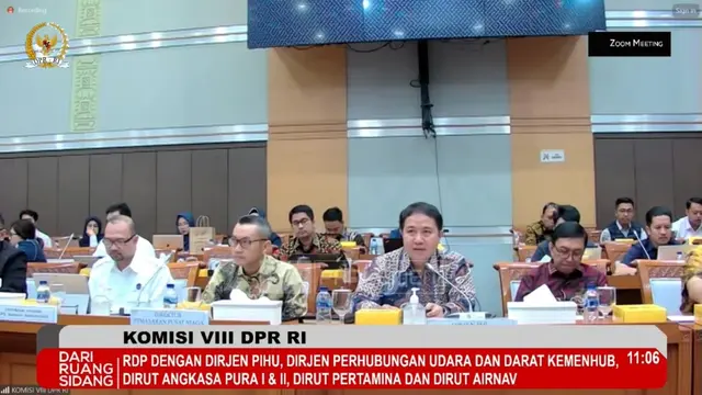 Direktur Jenderal Penyelenggaraan Haji dan Umroh Kementerian Agama Hilman Latief dalam Rapat Panja Biaya Penyelenggaraan Ibadah Haji (BPIH) Komisi VIII DPR RI, di Jakarta, Rabu (15/11/2023).