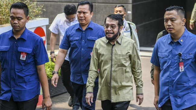 Anwar Usman konsisten menyatakan jabatan adalah milik Tuhan usai dirinya dicopot sebagai Ketua Mahkamah Konstitusi (MK).