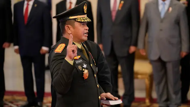 Pelantikan Jenderal TNI Maruli Simanjuntak berdasarkan Keputusan Presiden (Keppres) Nomor 103 TNI tahun 2023 tentang Pemberhentian dan Pengangkatan Kepala Staf Angkatan Darat.