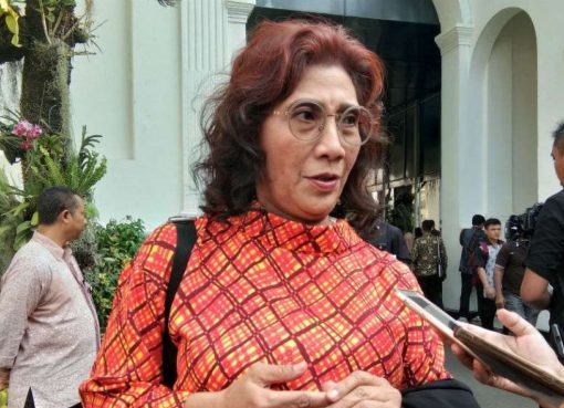 Susi Pudjiastuti, pendiri sekaligus pemilik maskapai penerbangan Susi Air, juga mantan Menteri Kelautan dan Perikanan.