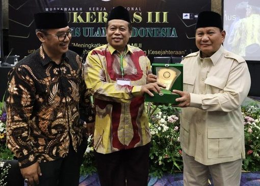 Capres Prabowo Subianto menghadiri Mukernas MUI ke-III di Hotel Mercure Ancol, Jakarta, Sabtu (2/12).